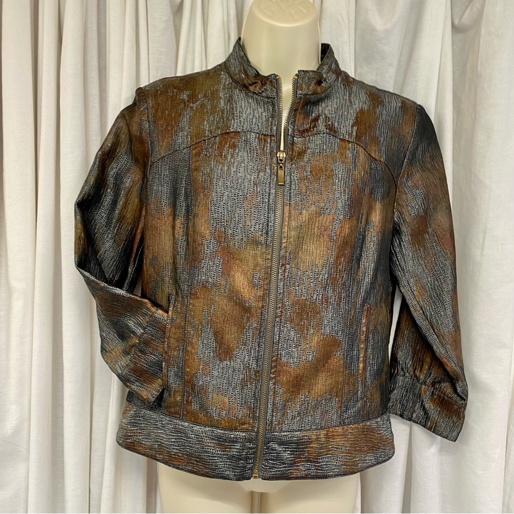 Ruby Rd. Metallic cropped front zip jacket. Size 6. Perfect condition